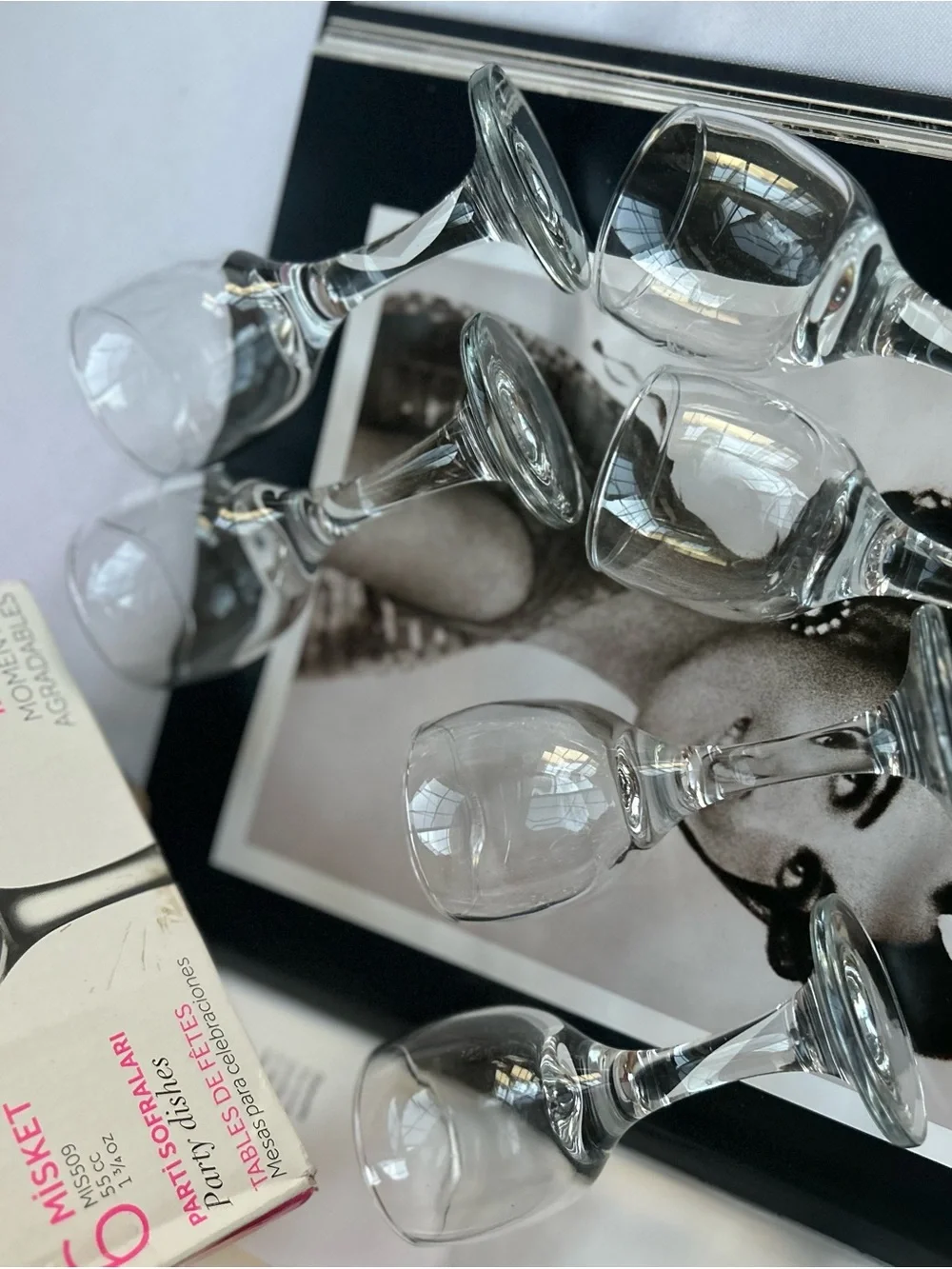 Clear Glass Wine Goblets - Set of 6